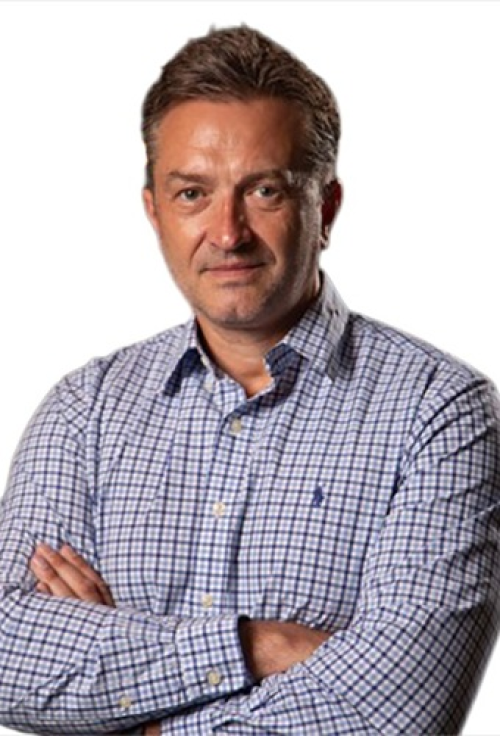 Simon Gittons 340 x 500 px